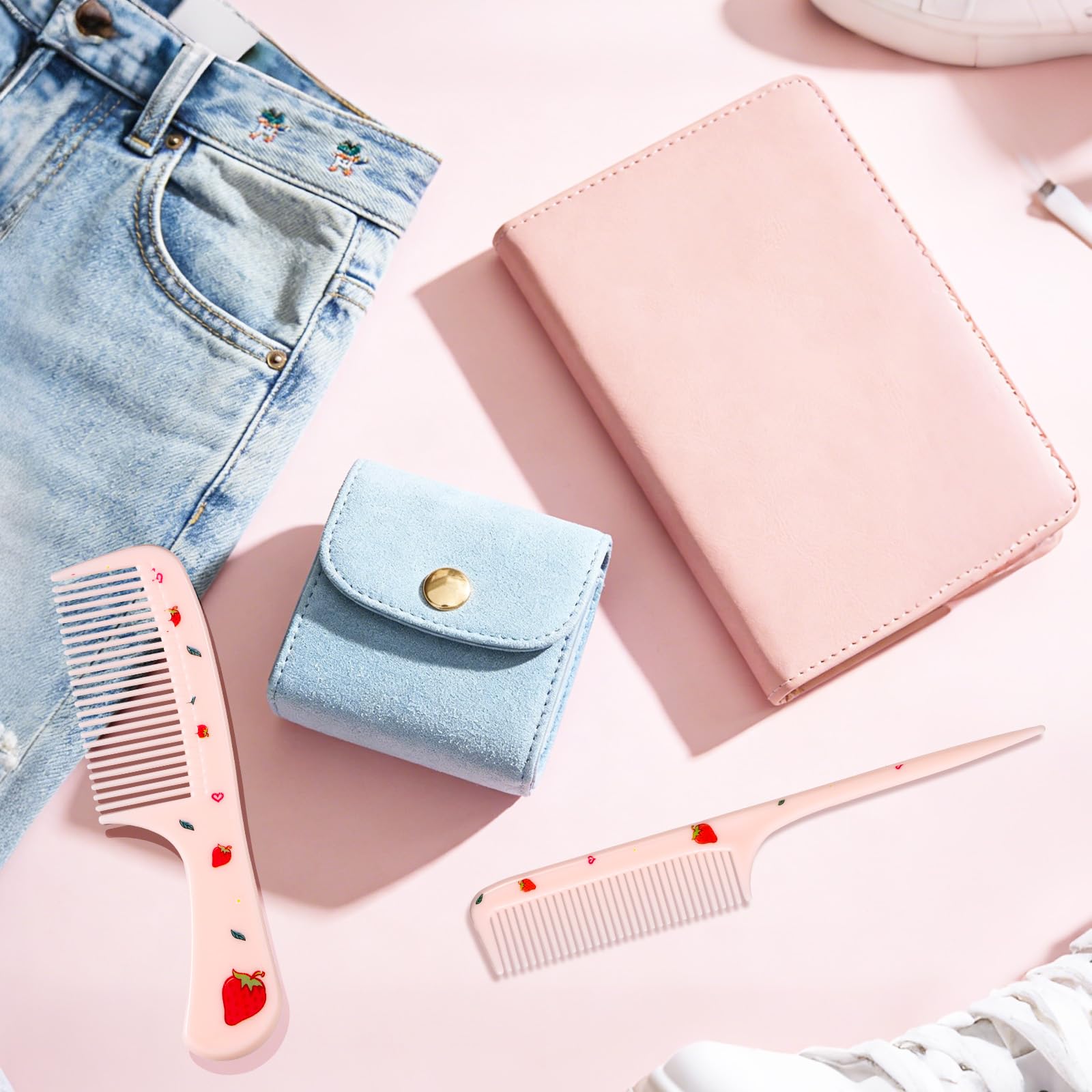 BOXOB cute design adds cheerful touch while taming knots.