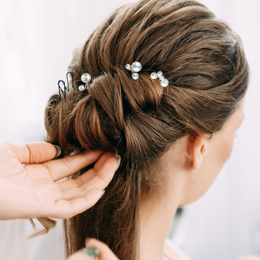 Pin para cabello BOYIVI con perlas doradas, detalle artesanal.