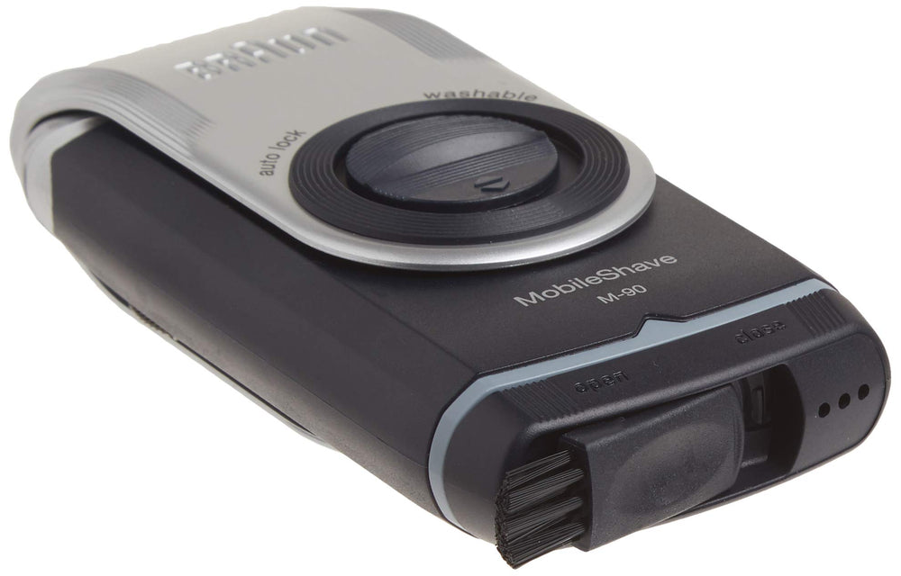 Braun M90 MobileShave compact travel design suitable for trips