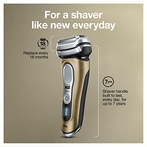 Braun Series 9 Pro 9419s cleaning brush for quick maintenance.