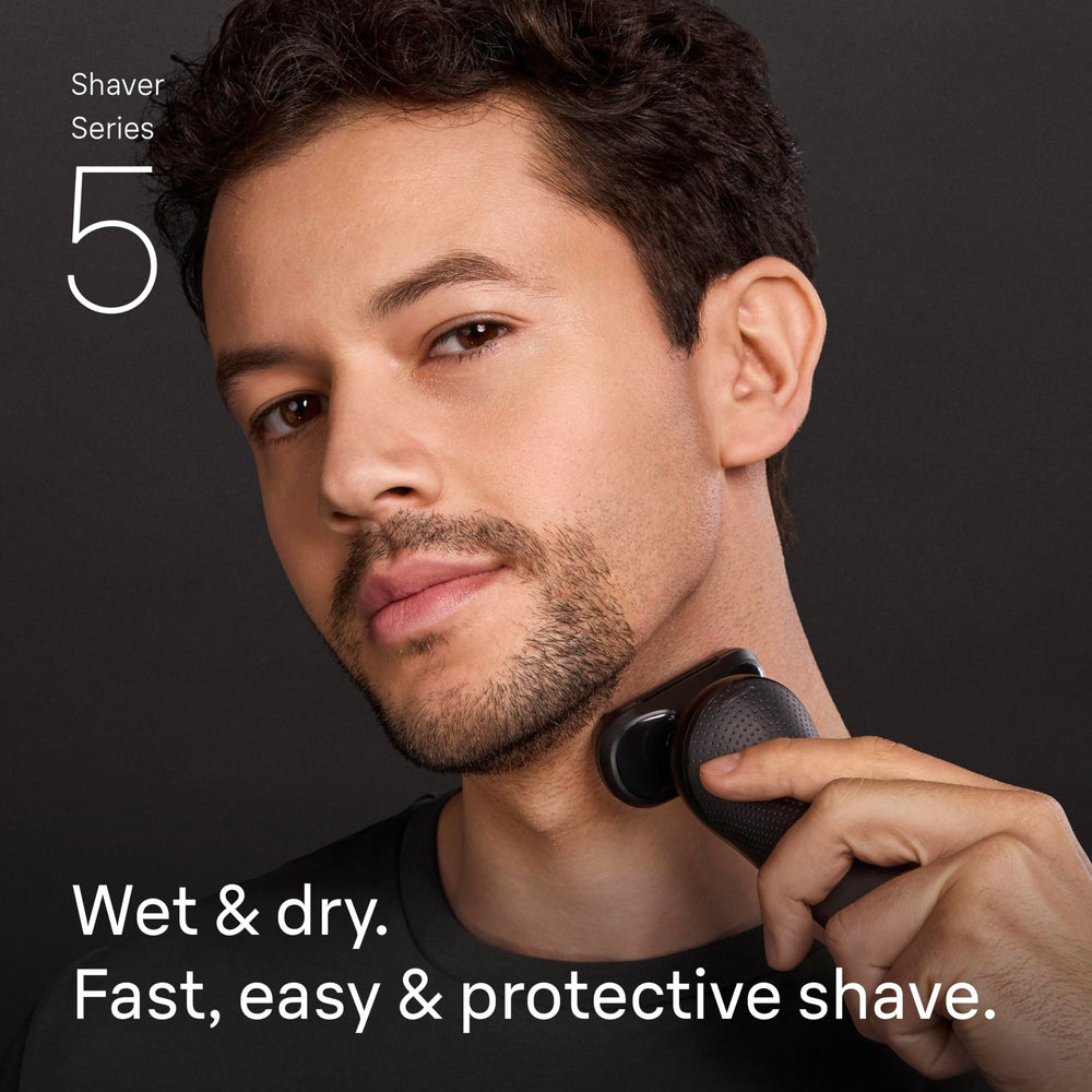 Braun Series 5 shaver supports wet and dry use for flexible grooming
