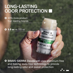 Desodorante Bravo Sierra con fragancia sandalo y higo.