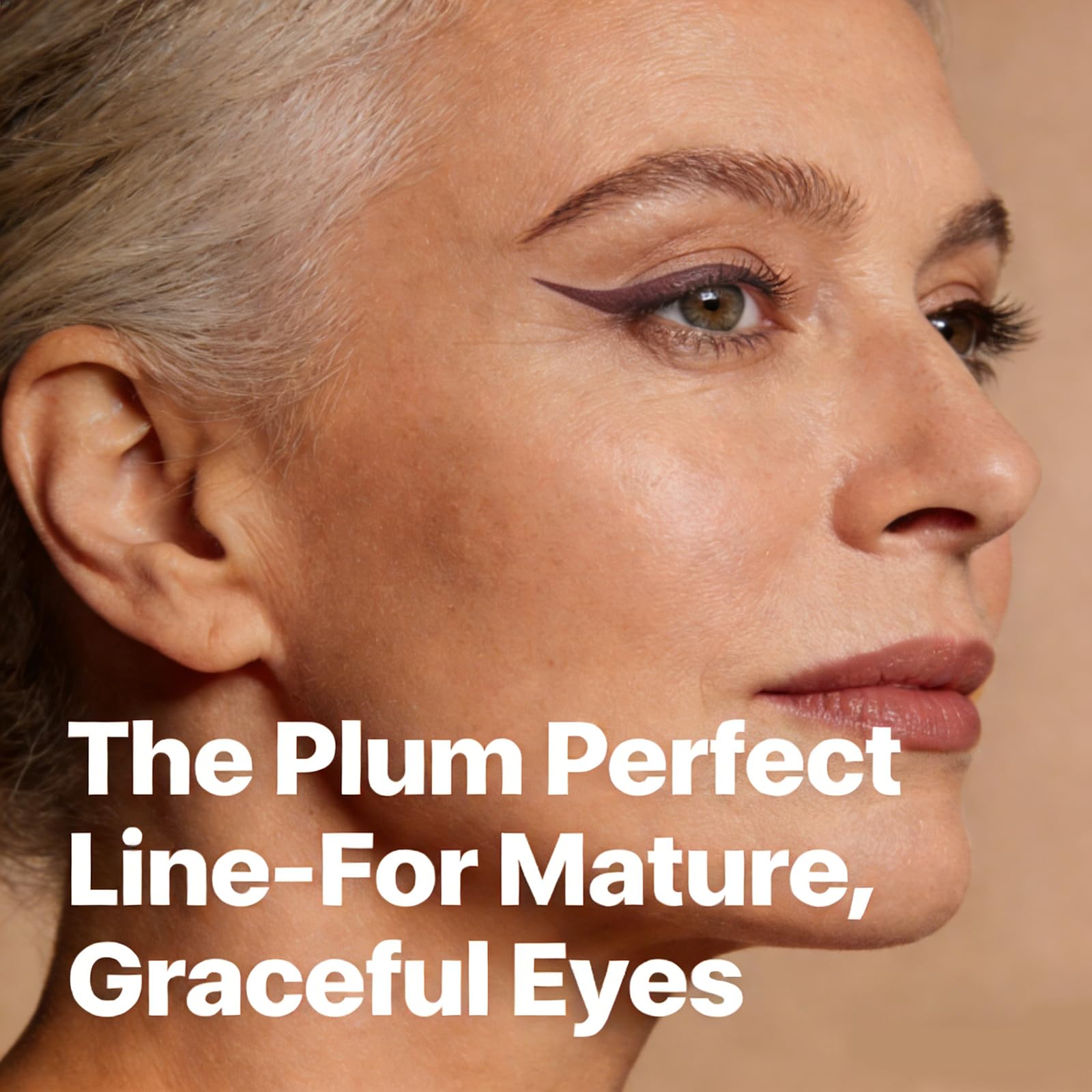 Brenqe Plum Gel Eyeliner packaging highlights built-in sharpener.