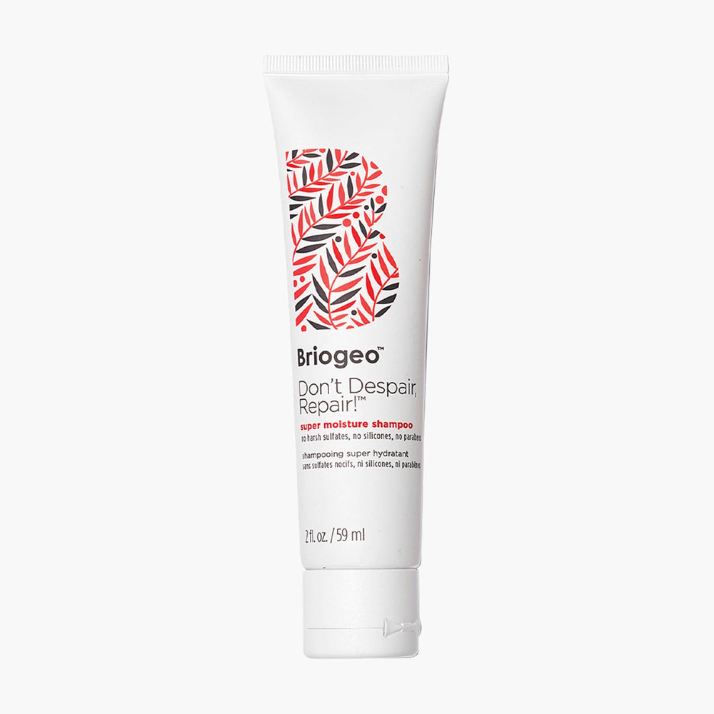 Briogeo Don't Despair, Repair! champú en botella con hidratación intensa para el cabello.