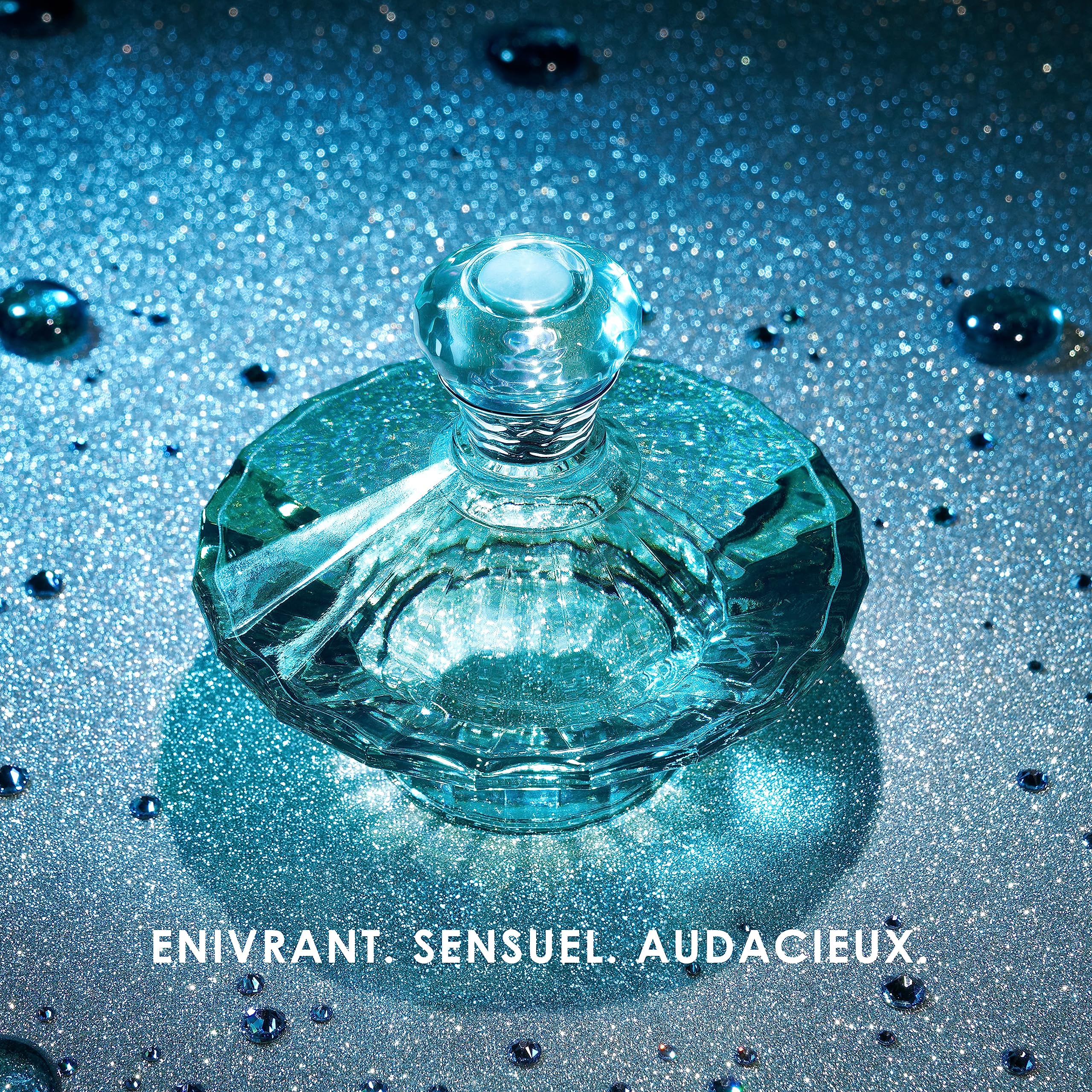 Britney Spears Curious top notes magnolia and pear for daytime allure