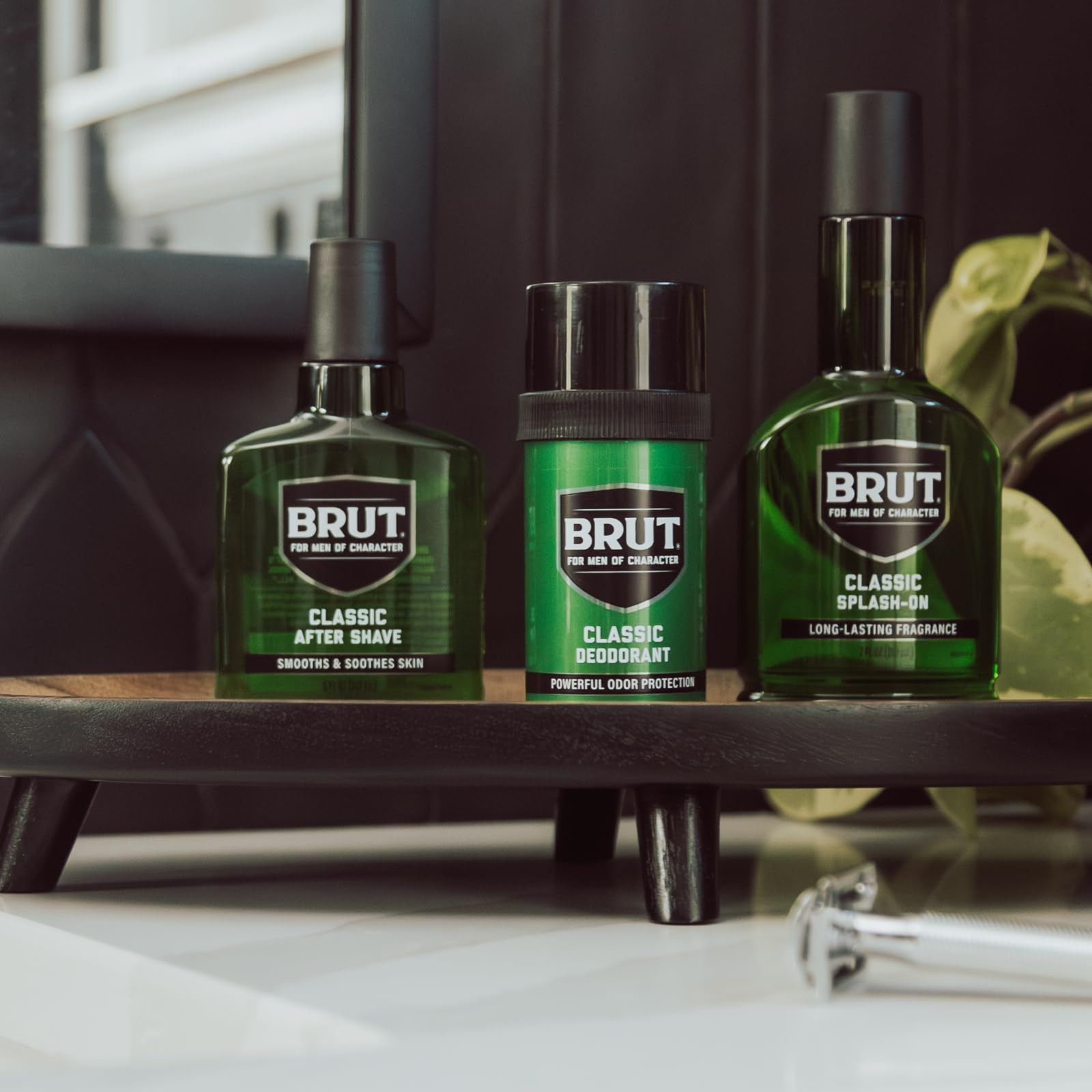 BRUT original fragrance packaging, 8-pack, for home or travel