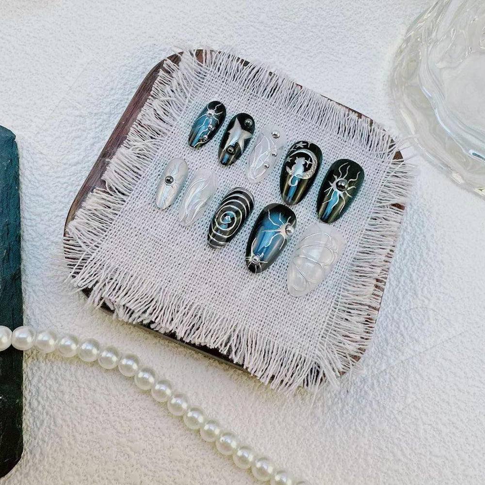 BSBTBZ uñas con destellos y estrellas plateadas para un toque elegante