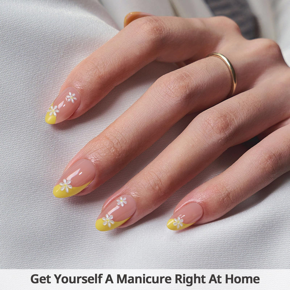 BTArtbox Daisy: uñas semitransparentes para un look natural y cómodo.