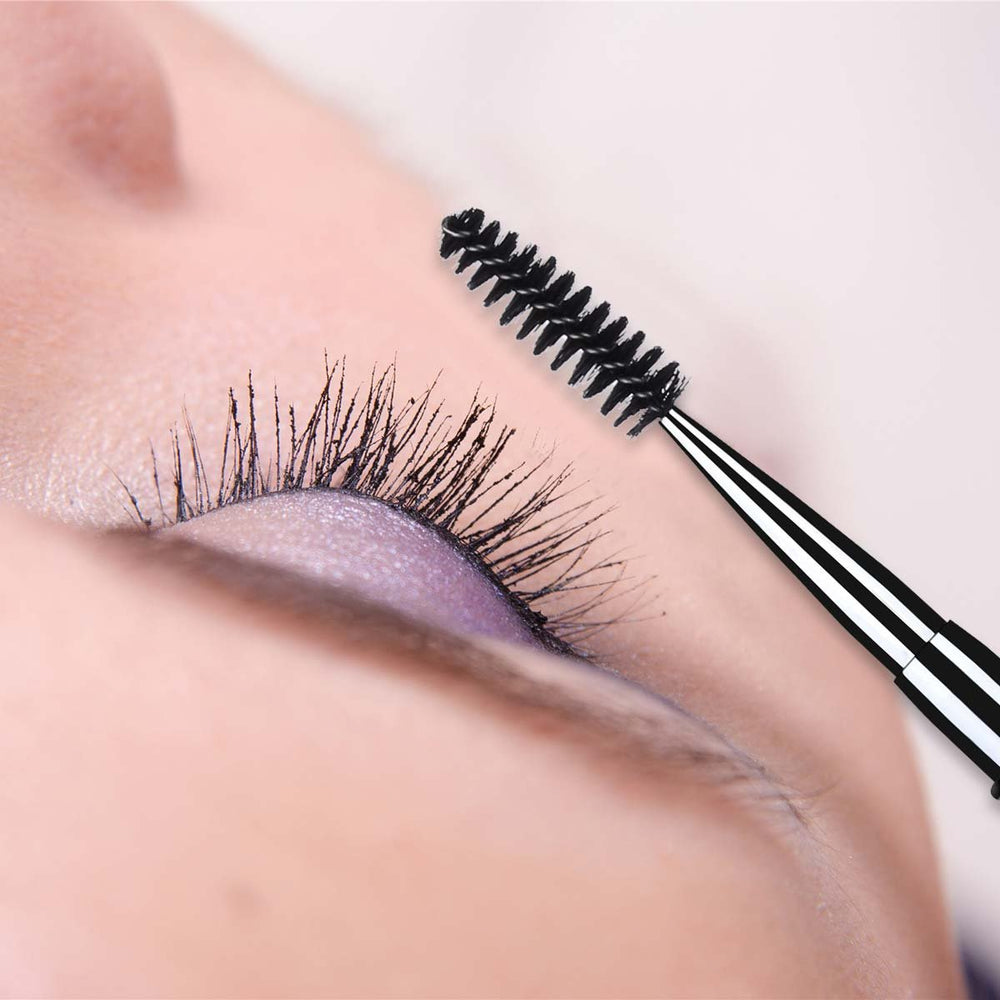 BTYMS lash-extension care tool suited for neat lashes.