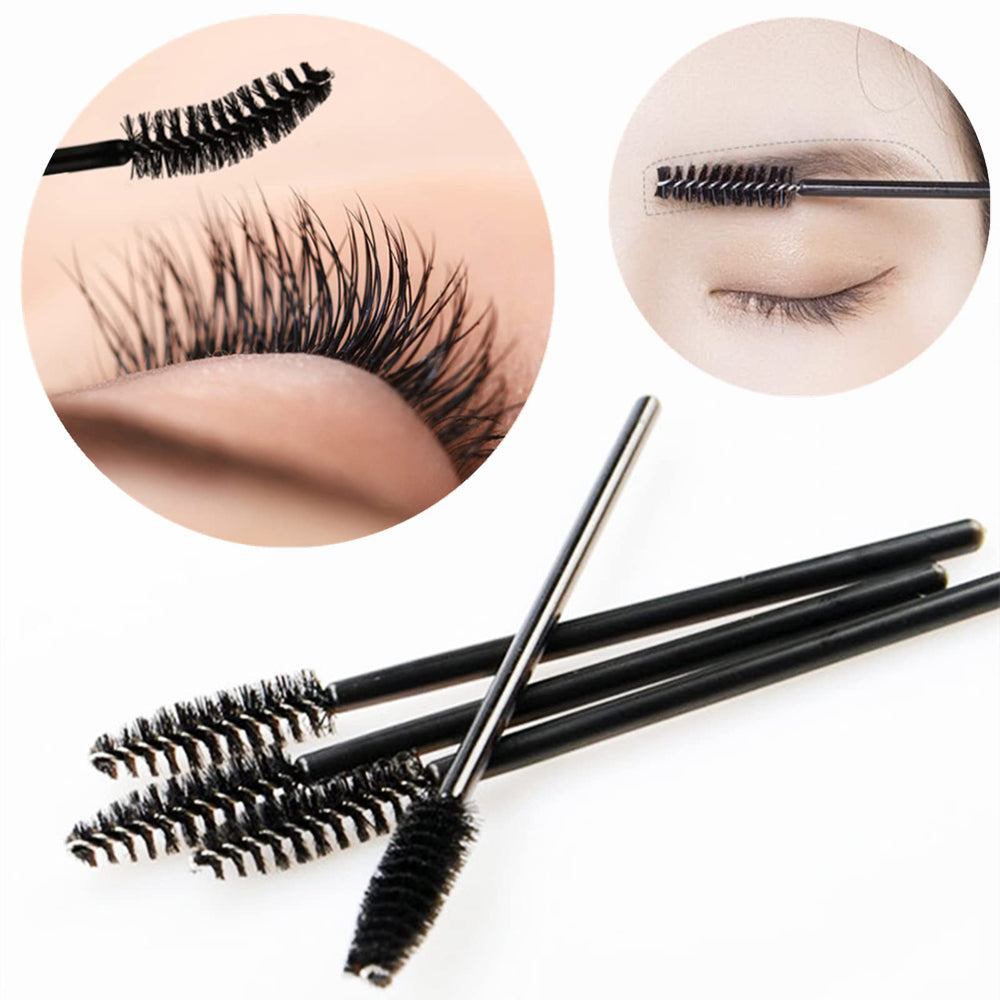 BTYMS lash spoolie with bendable head for easy reach around eyes