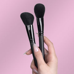 Bueart Design angled blush brush close-up for contour definition