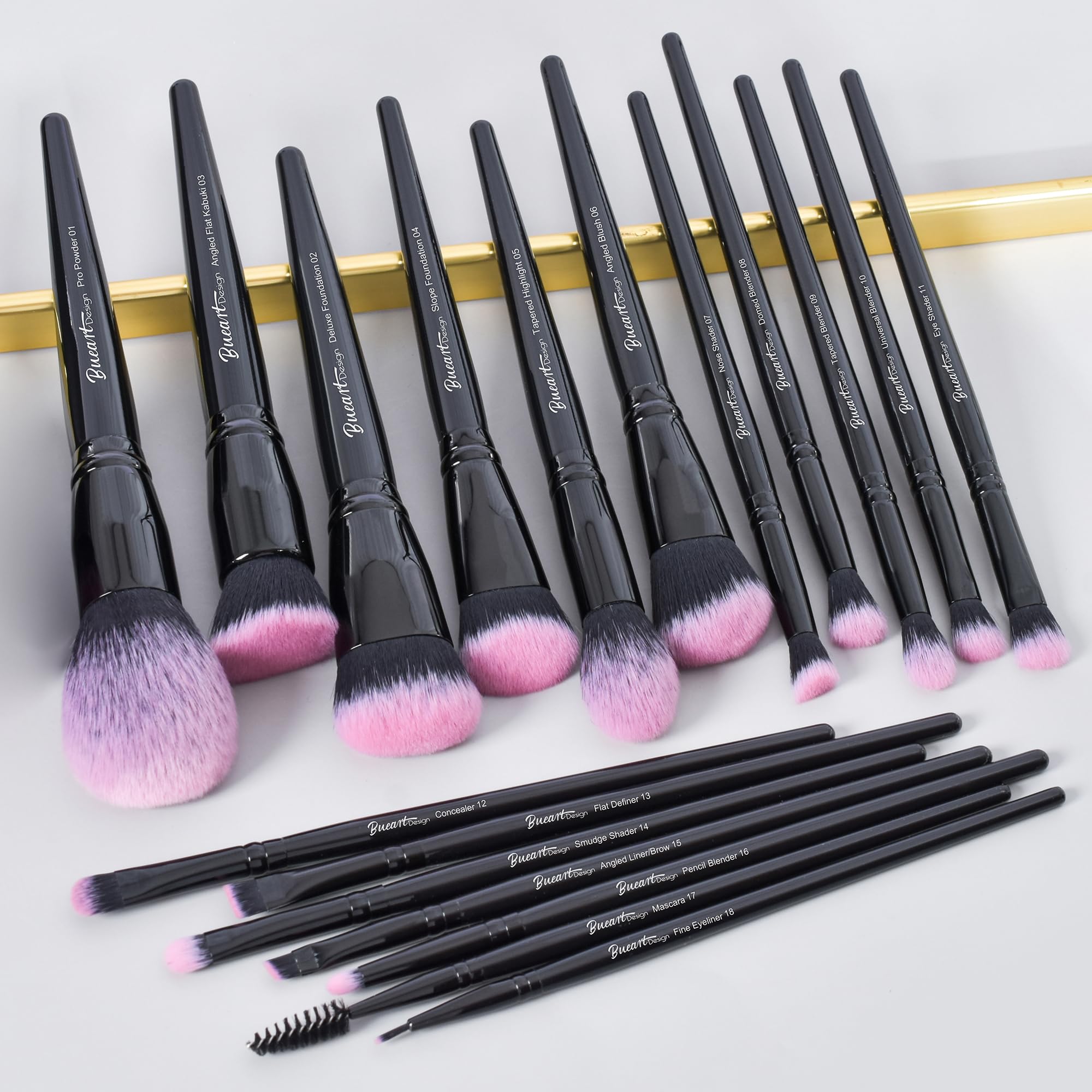 Bueart Design slanted concealer brush reaches tight areas.