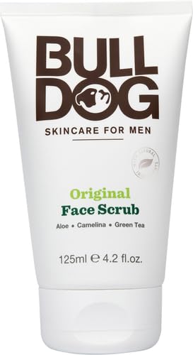 Bulldog Exfoliante Facial Original: ingredientes calmantes para limpieza eficiente.