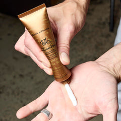 Close-up of Brilliantine texture and separation on styled hair