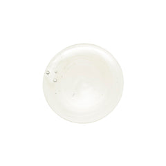 Bumble and bumble Creme De Coco shampoo lather close-up demonstrates hydration.