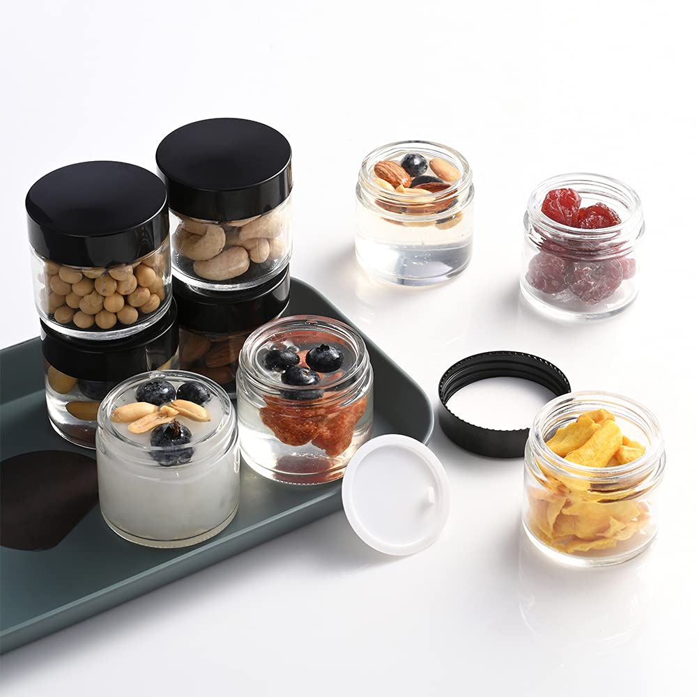 Bumobum versatile container for spices, herbs, and beauty samples