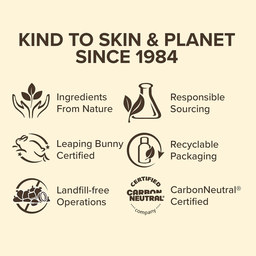 Burt's Bees Balsamo labial sin tintura para un aspecto natural.