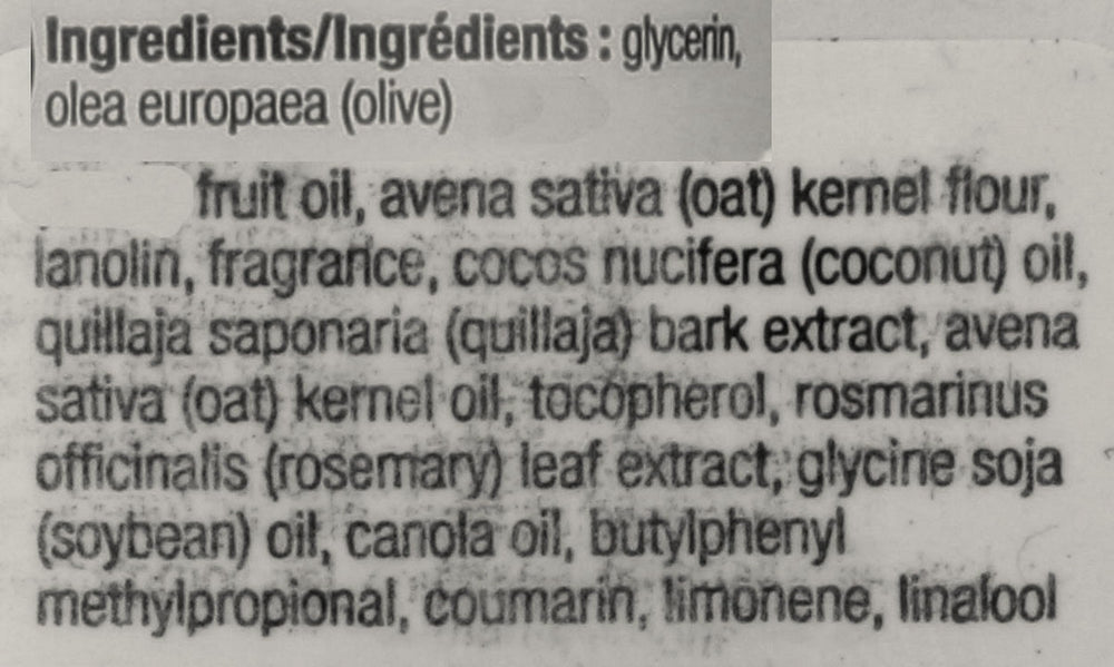 Textura cremosa de crema para pies Burt's Bees con coco
