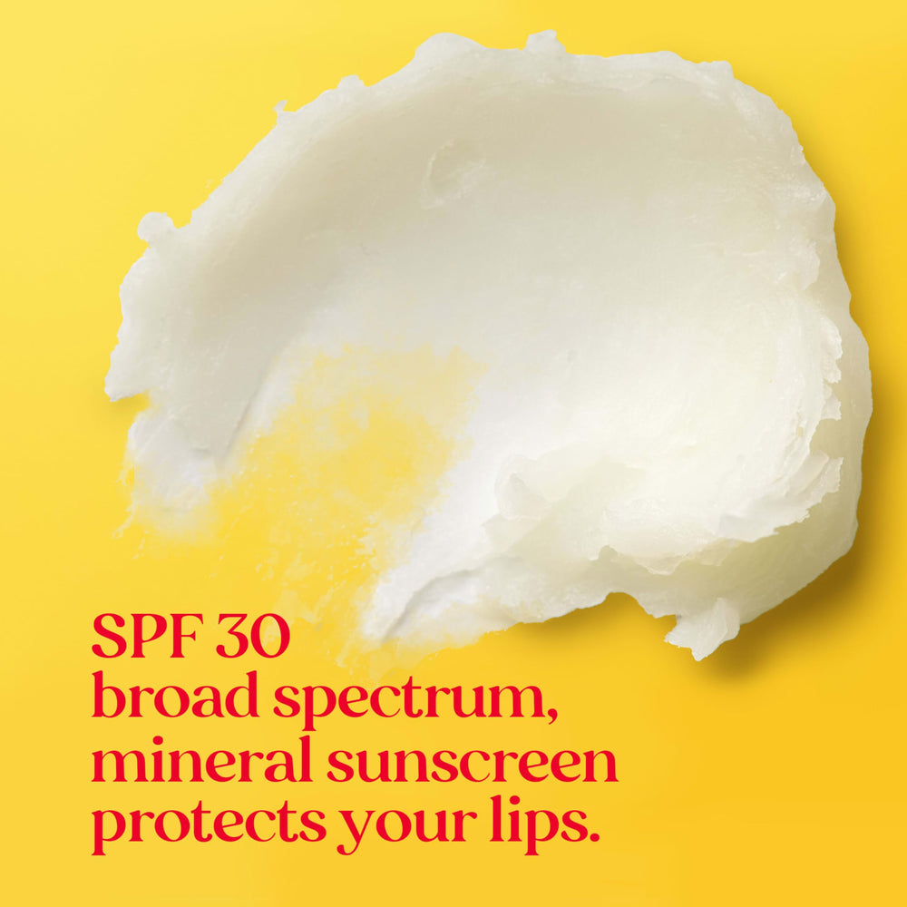 Burt’s Bees Beaches and Cream; nutrición con aceite de almendra y vitamina E para labios sanos.