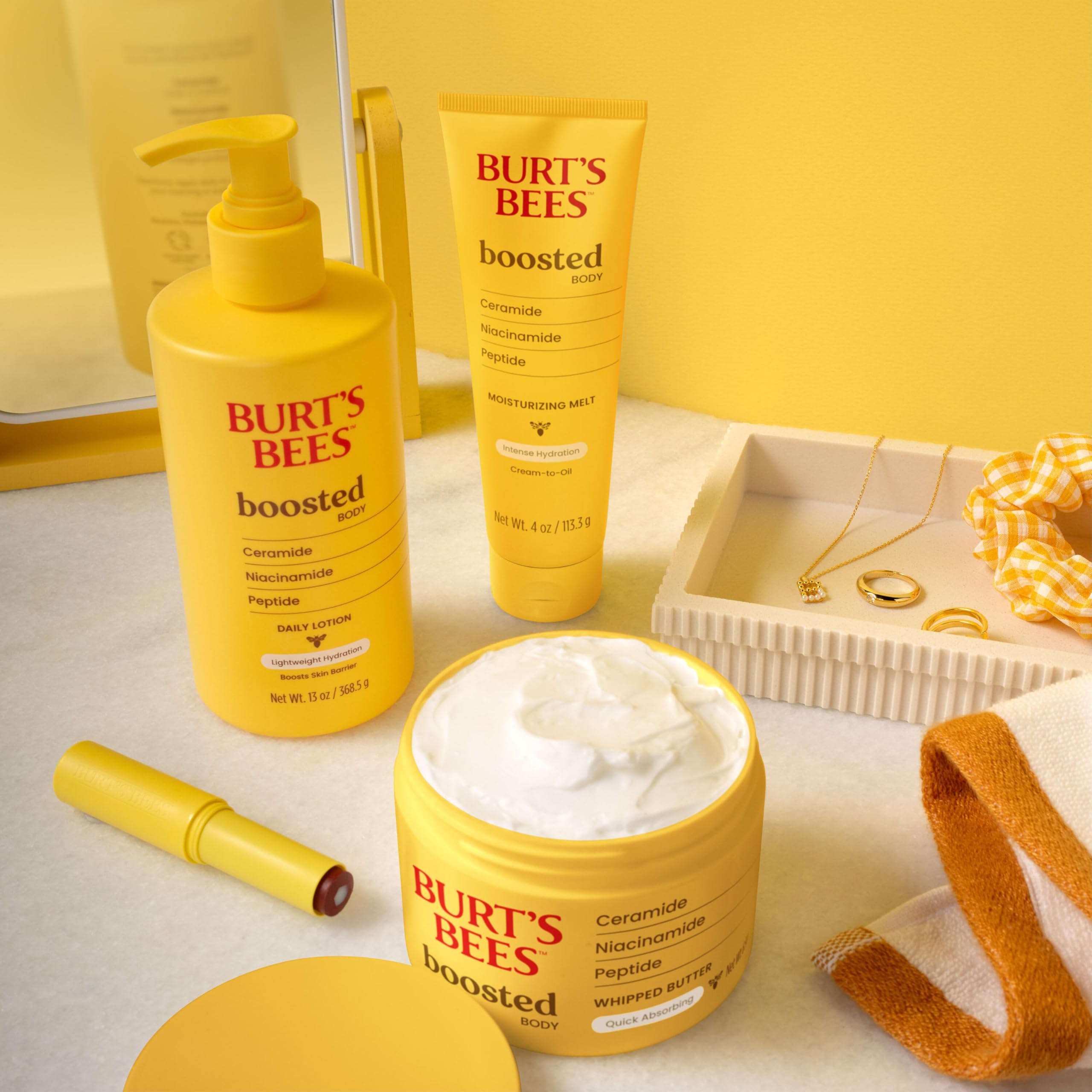 Aplicación diaria matutina o nocturna de Burt's Bees loción corporal
