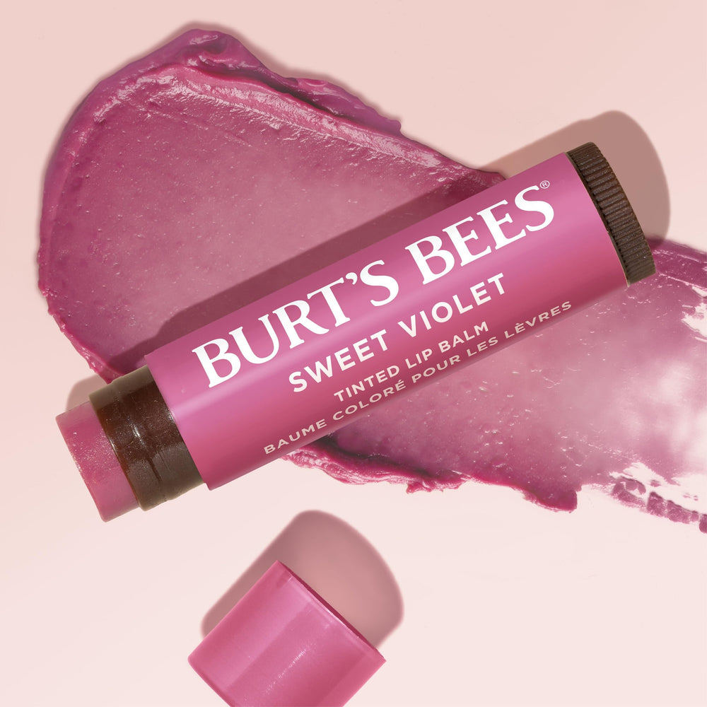 Burt's Bees formula is free from parabens and phthalates for careful use.