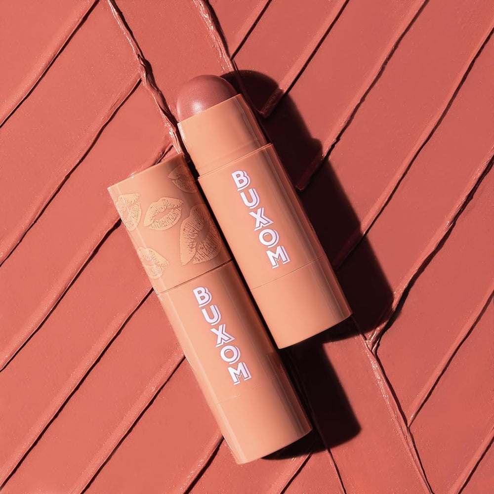 Buxom Power-Full Lip Balm on lips offers a natural glow.