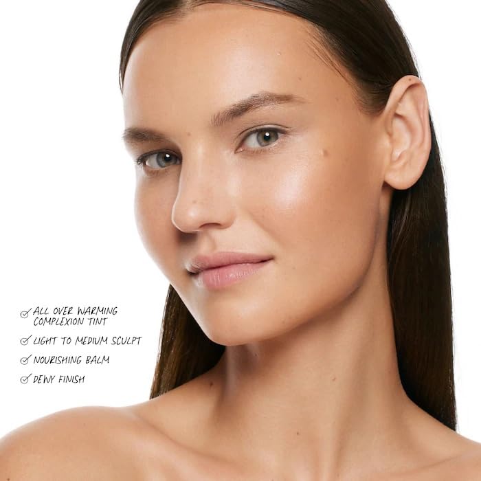 BY MARIO SoftSculpt sheer-dewy-finish application provides breathable radiance without heaviness.