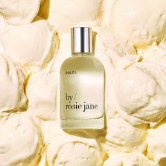 Hinoki wood base notes in Dulce offer warm depth