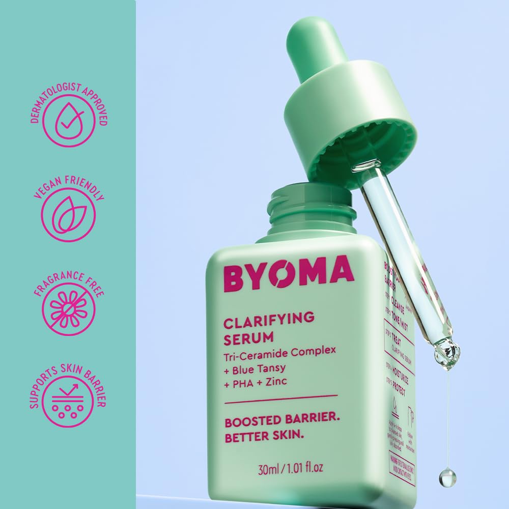 BYOMA suero azul-tansy, acercamiento a extracto calmante para la piel.