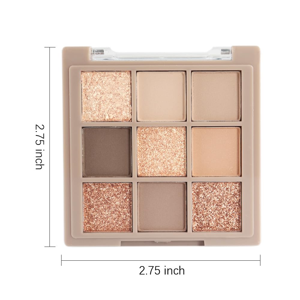 CAKAILA compact case travels easily for on-the-go touch-ups.
