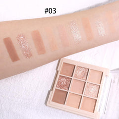 CAKAILA texture close-up reveals smooth blend of matte and shimmer finishes