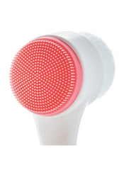CALA Dual-Action Brush used in shower removes sunscreen and pollutants for cleaner pores.
