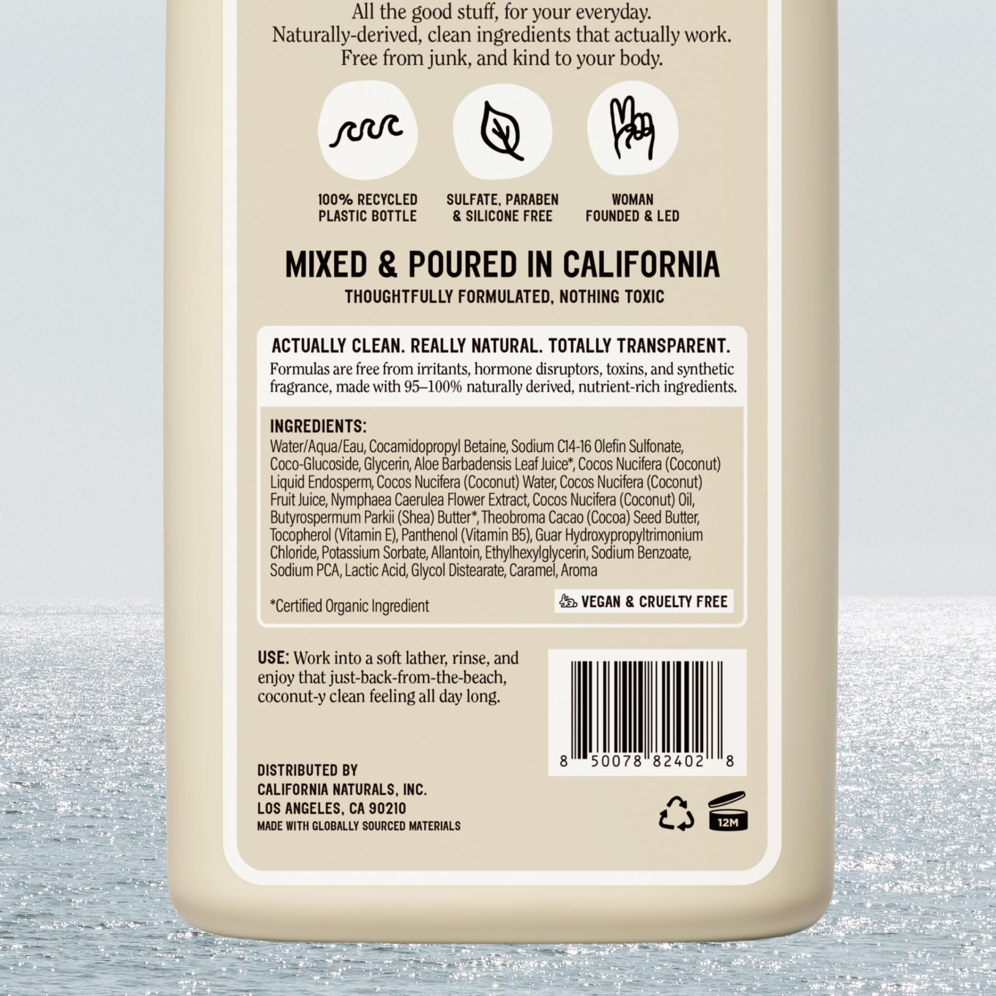 California Naturals Classic Clean aloe vera feature suggests soothing care.