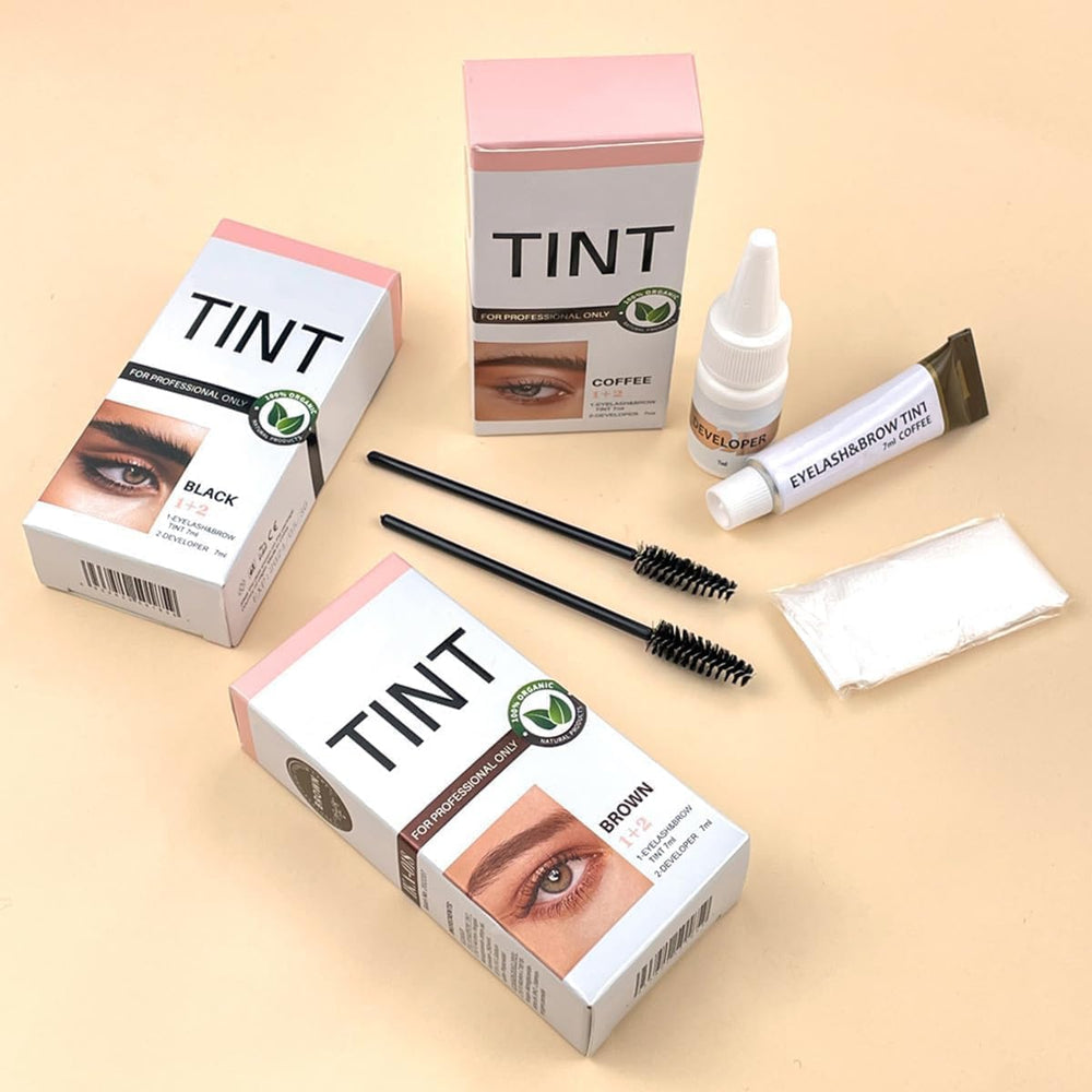 Callmynm compact case keeps tools organized during use