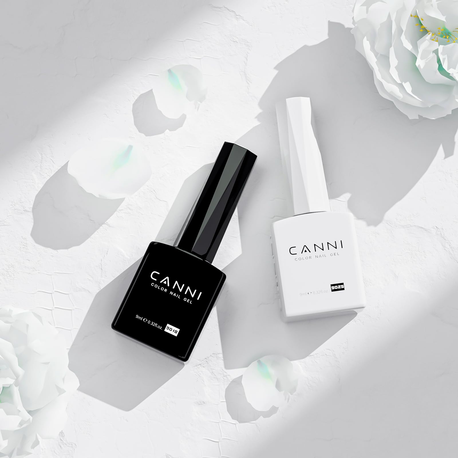 CANNI botellas gel blanco, acabado brillante para uñas limpias.
