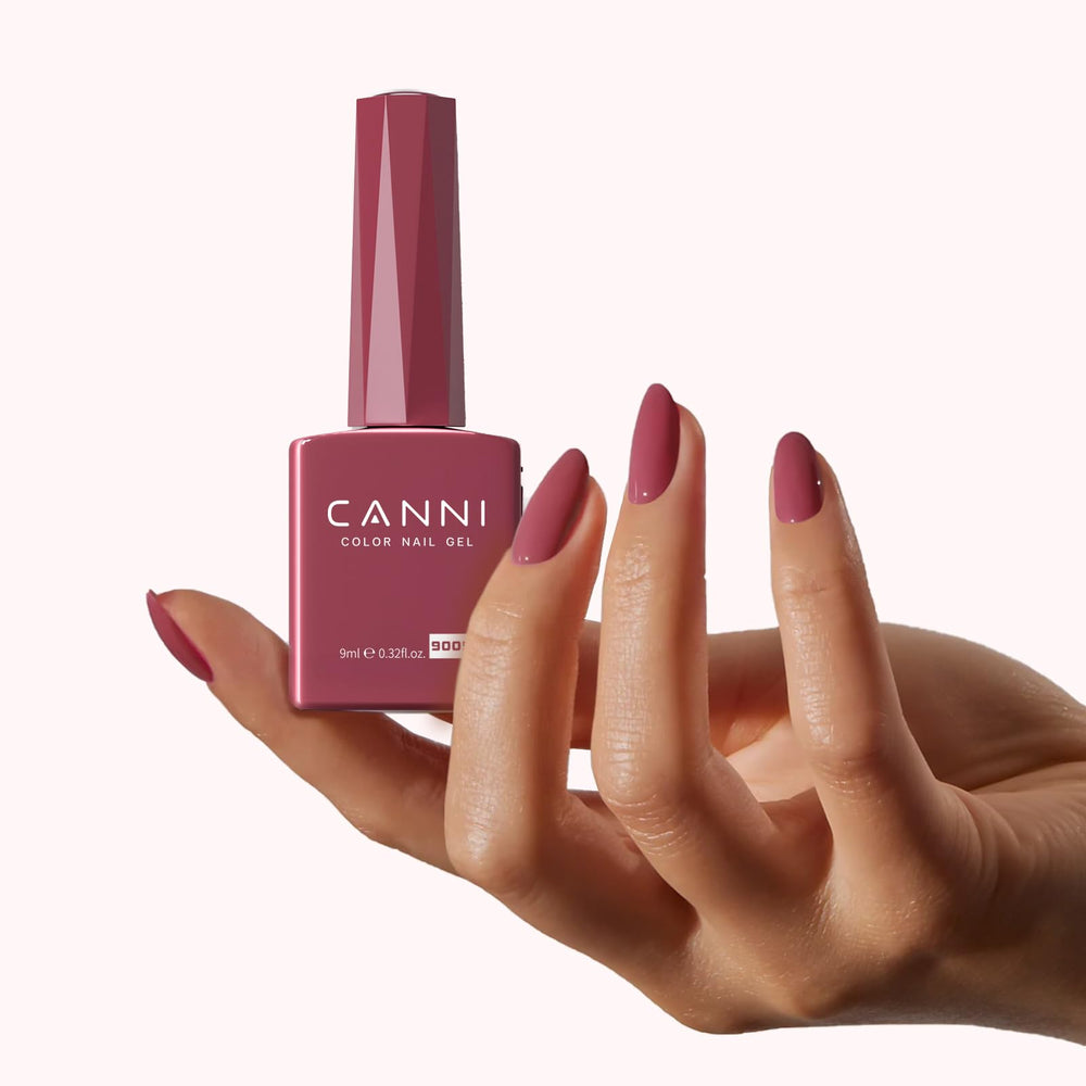 CANNI gel polish cure under UV LED lamp for quick dry