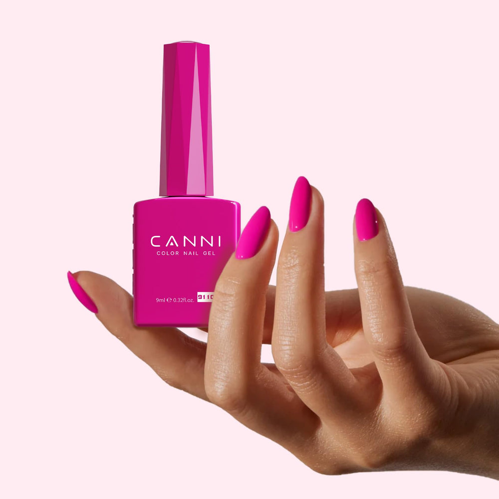 CANNI Gel polish application example with smooth, streak-free color.