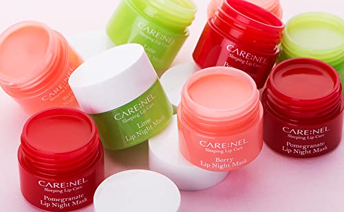 Textura cremosa de mascarilla labial CARE:NEL, hidratación suave.