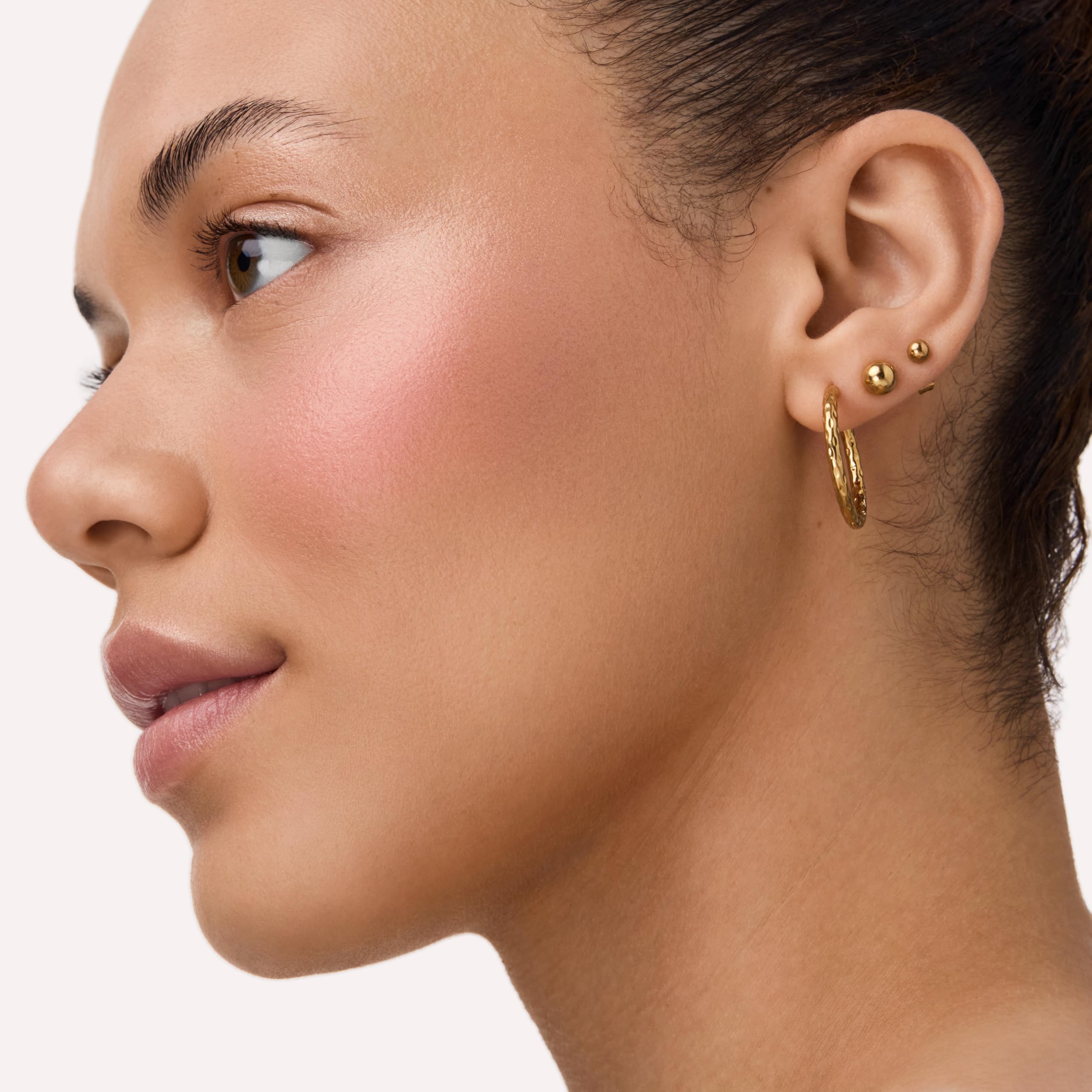 Catrice Blur Balm Blush Palette travel-ready compact for on-the-go makeup.