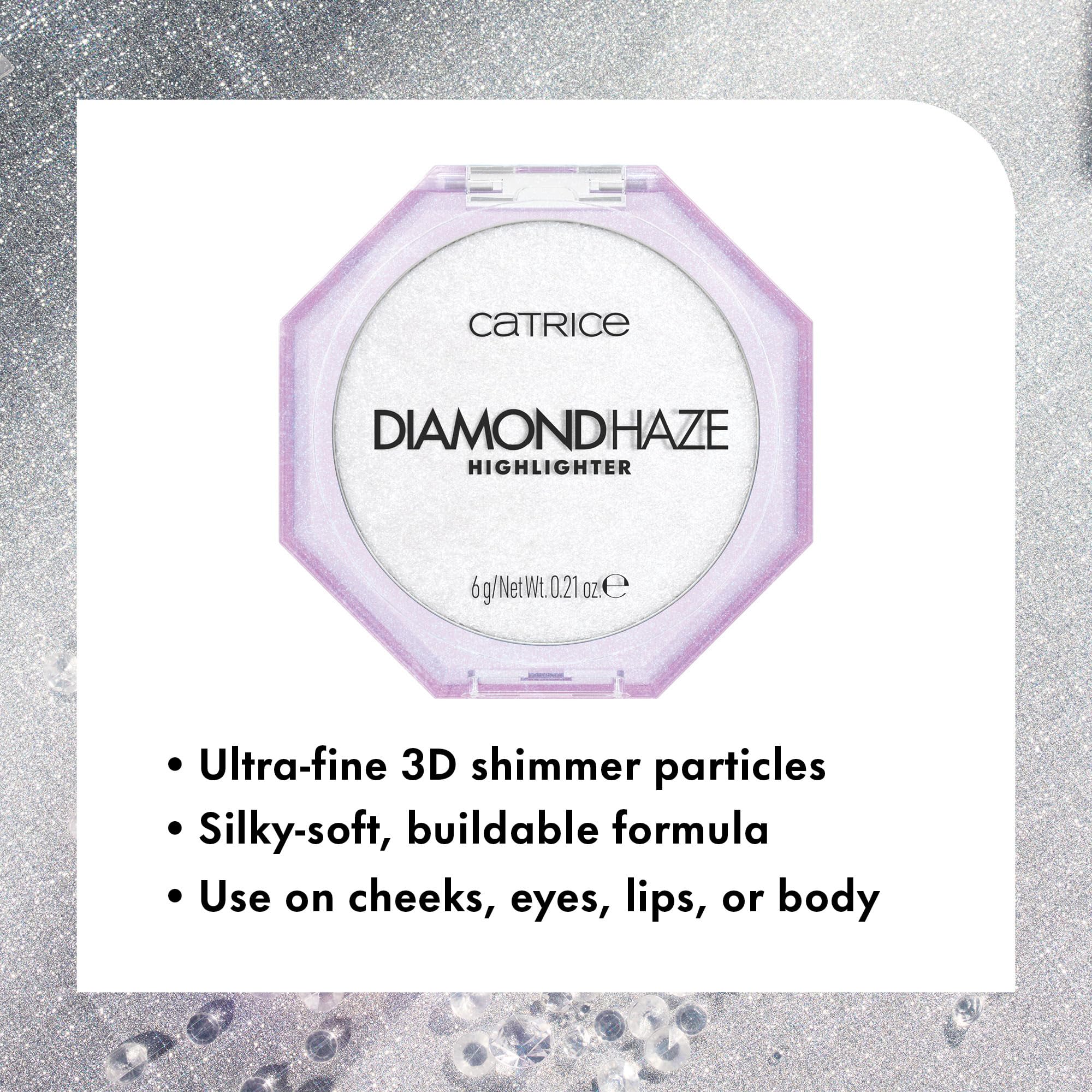 Iluminación de rostro con Diamond Haze Highlighter para acabado radiante.