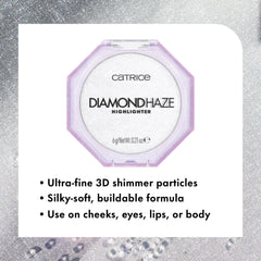 Iluminación de rostro con Diamond Haze Highlighter para acabado radiante.