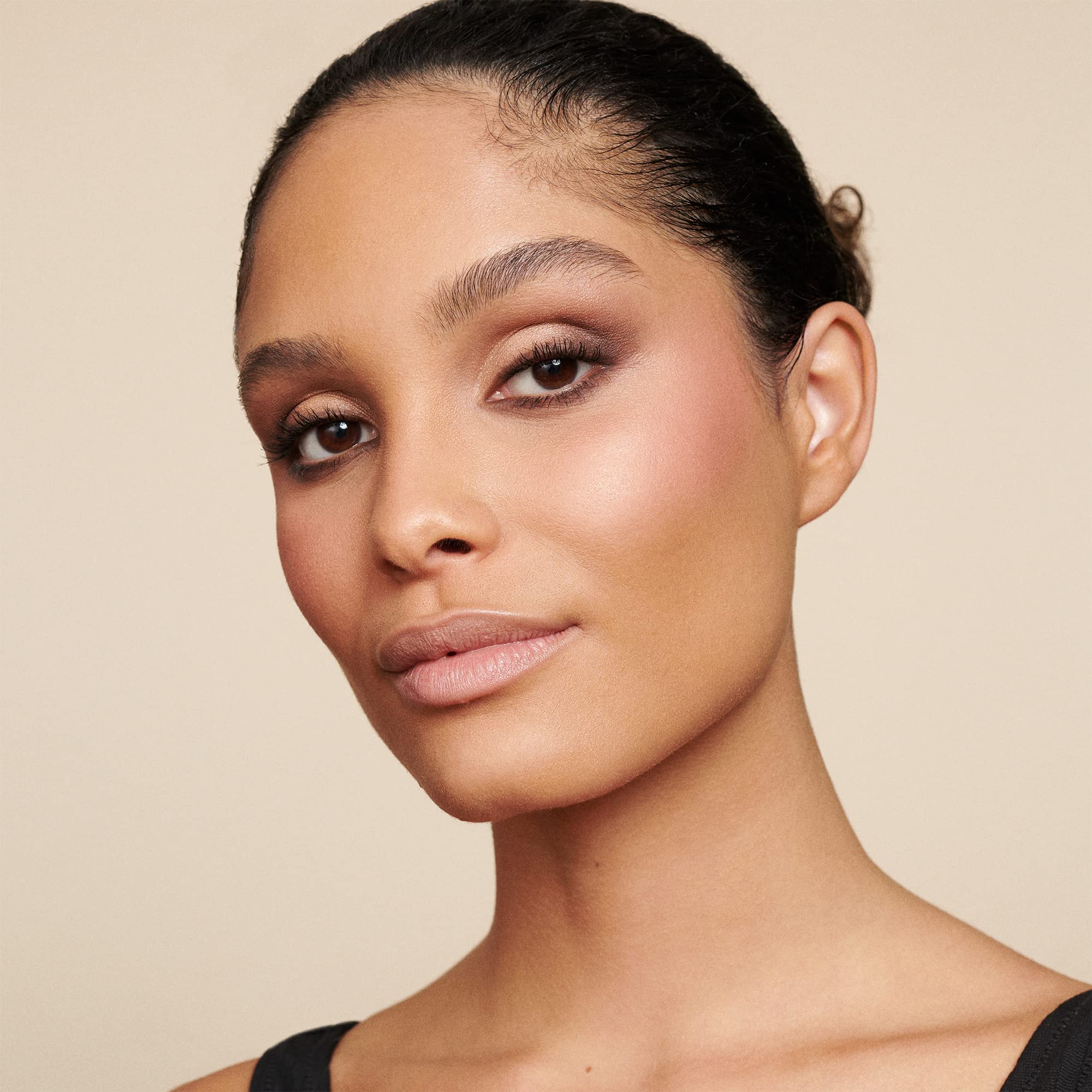 Catrice The Eyeshadow Palettes Pure Nude, empaque ecoamigable para reducir plástico.