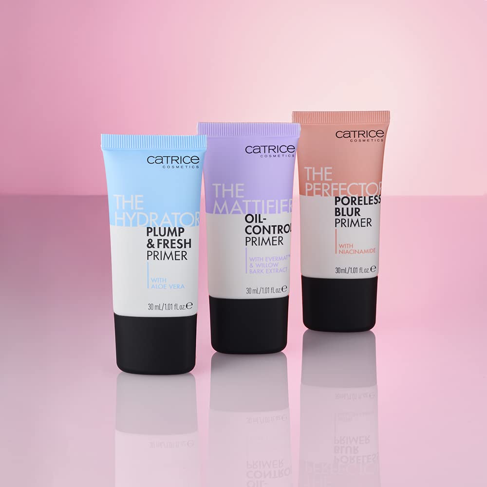 Catrice The Perfector Poreless Blur Primer close-up shows velvet mousse texture.