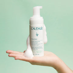 Caudalie Vinoclean grape water ingredient highlight emphasizes hydrating antioxidant support.