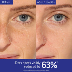 Texture close-up of Vinoperfect serum demonstrating smooth, fast-absorbing application.