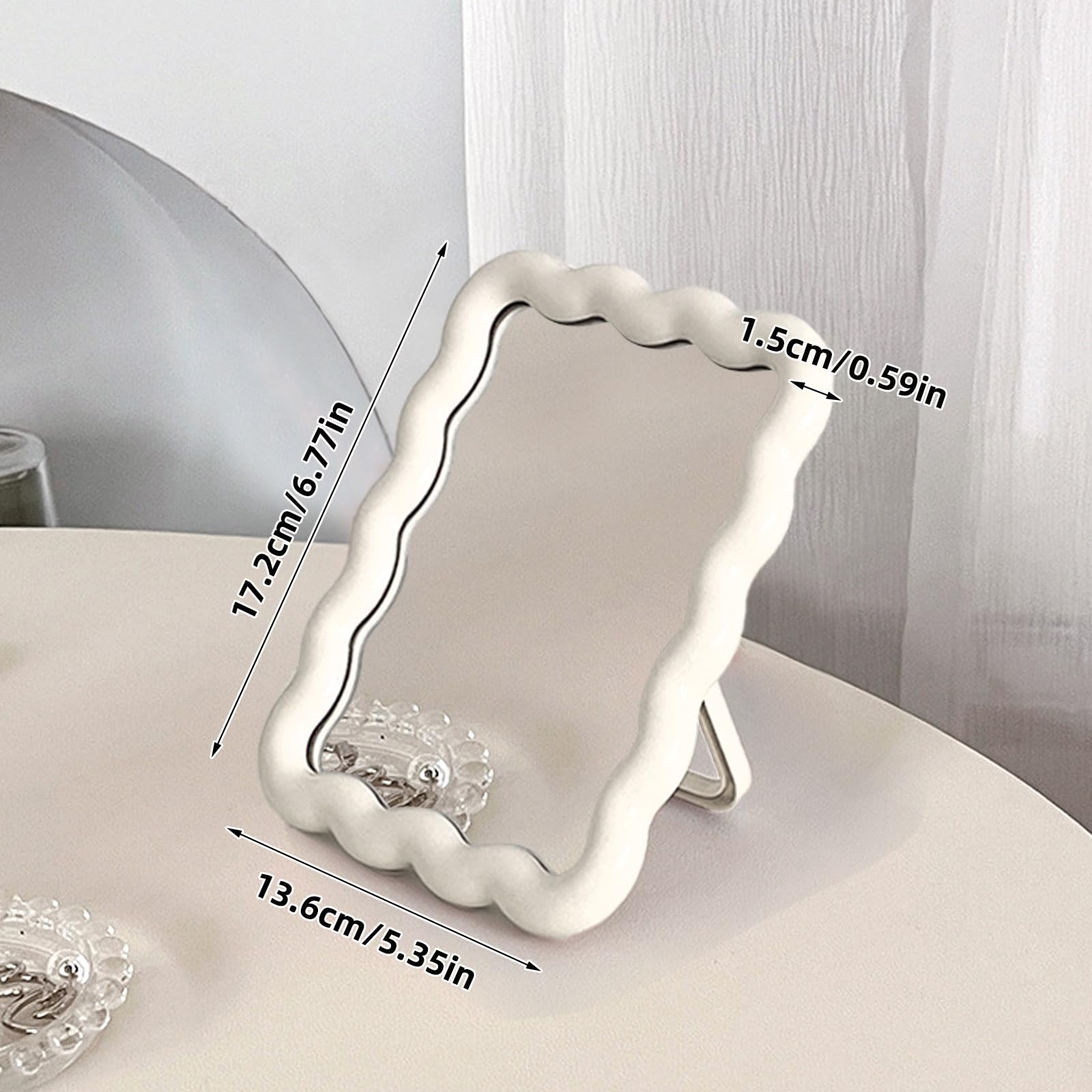 CCREDONE no-assembly-required makeup mirror ready to use