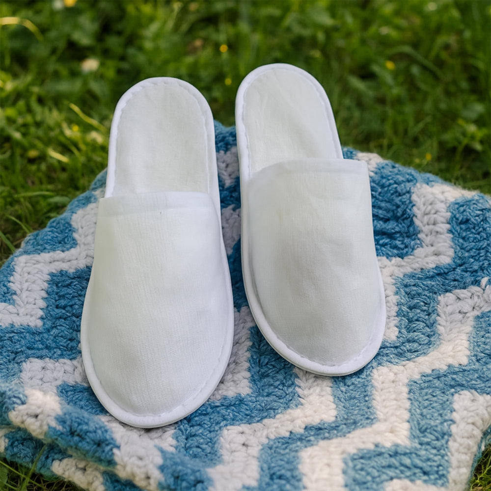 Celmuron EVA diamond soles prevent slips on smooth hotel floors