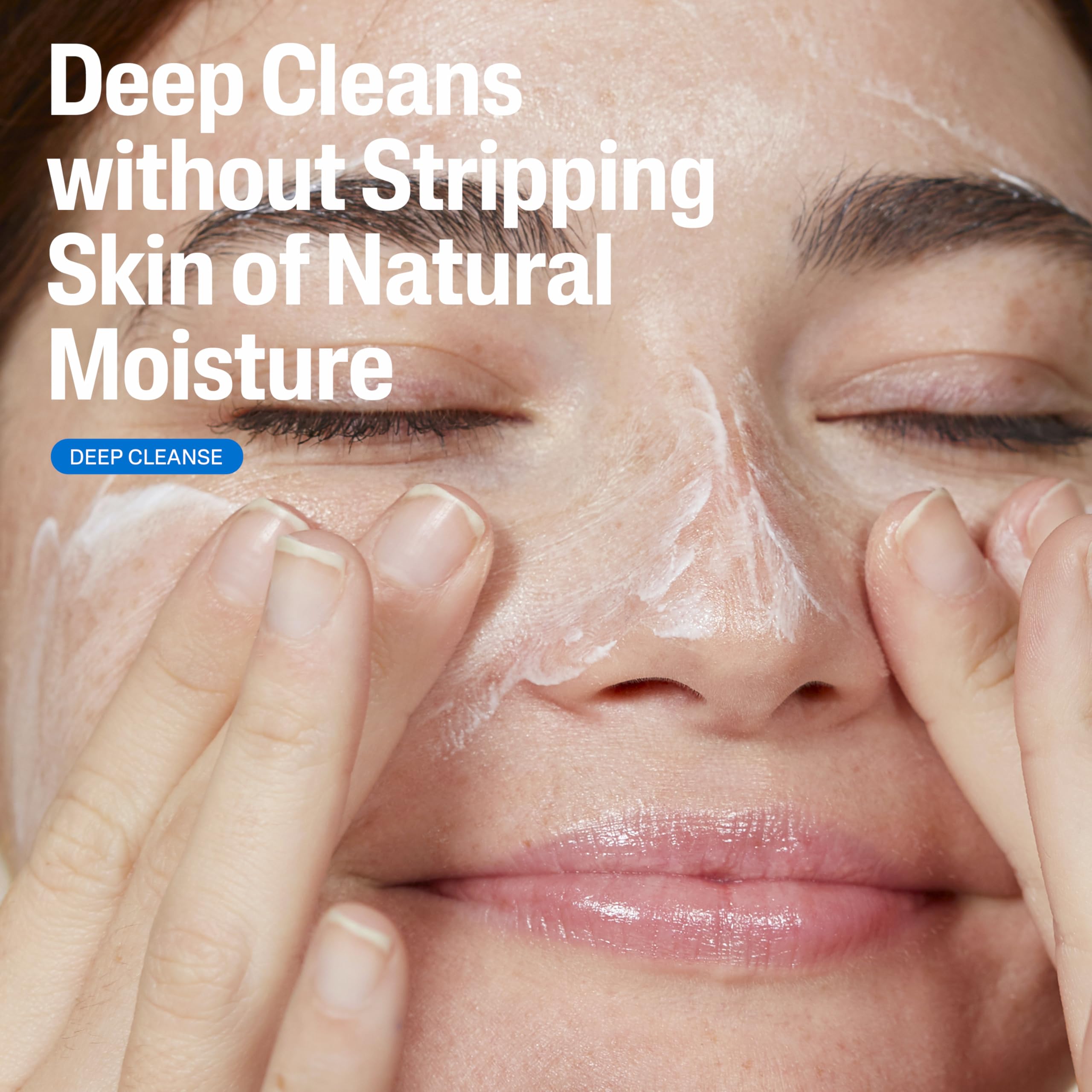 Packaging box of Cetaphil Daily Facial Cleanser highlights a gentle, dermatologist-tested formula.