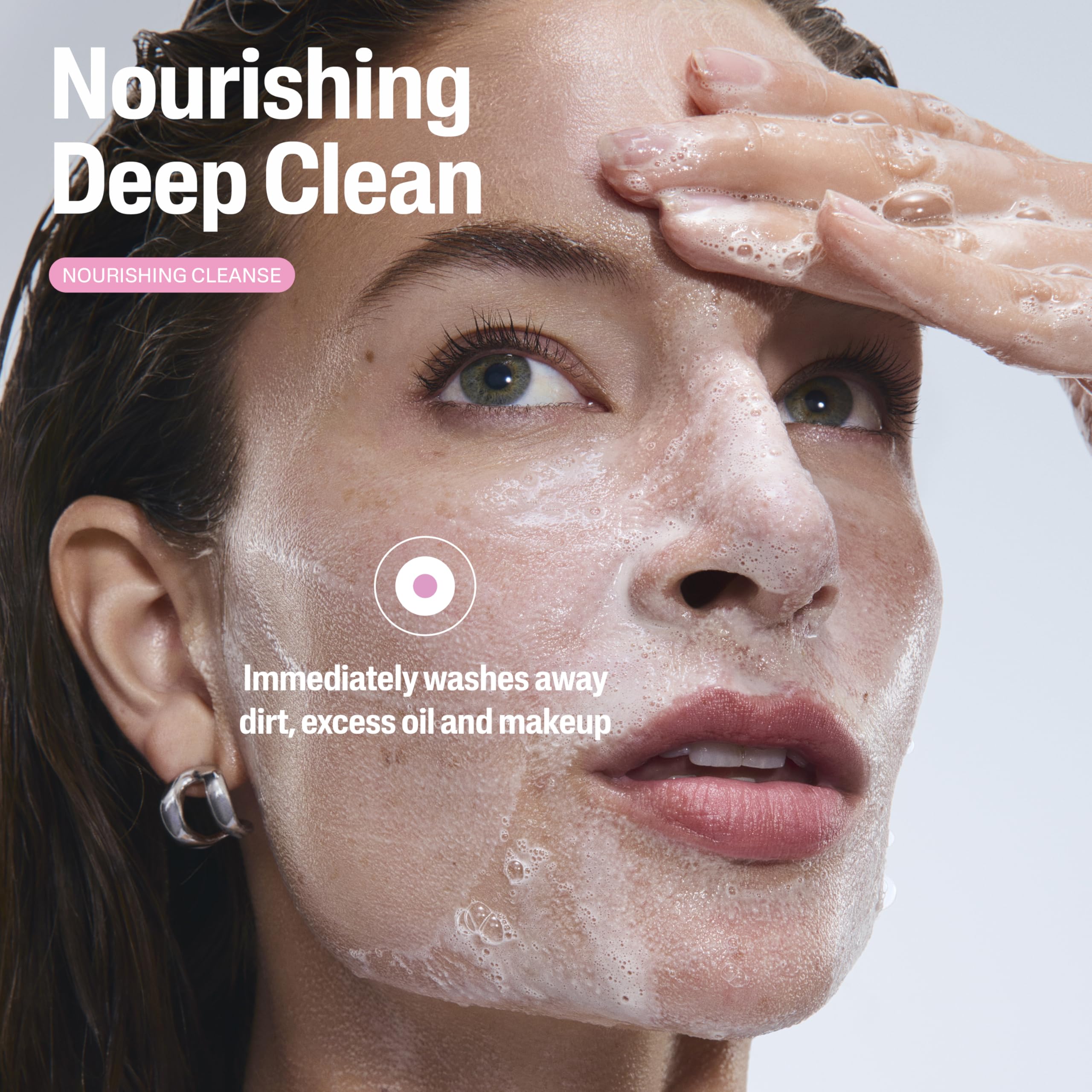 Cetaphil Nourishing Oil to Foam Cleanser removes makeup and sunscreen effectively