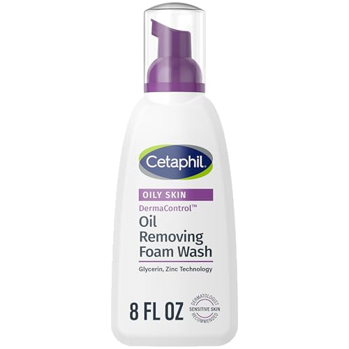 Cetaphil Pro Foam Wash close-up showing gentle lather and cleansing action.